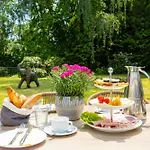 Hotel Concorde Viktoria 4*