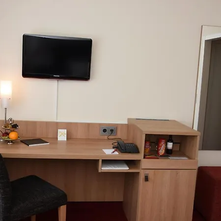 Concorde Viktoria Hotell 4*