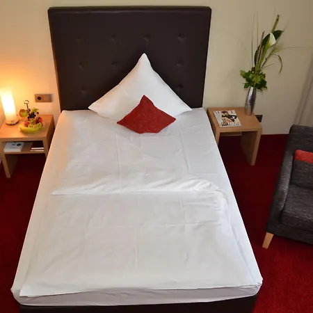 Hotell Concorde Viktoria 4*